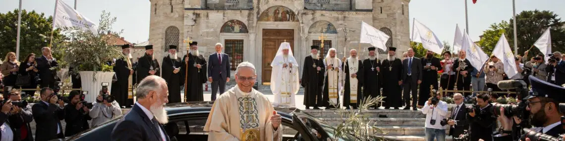 Pope Calls for Global Unity and Responsible Technology Use in Turkey