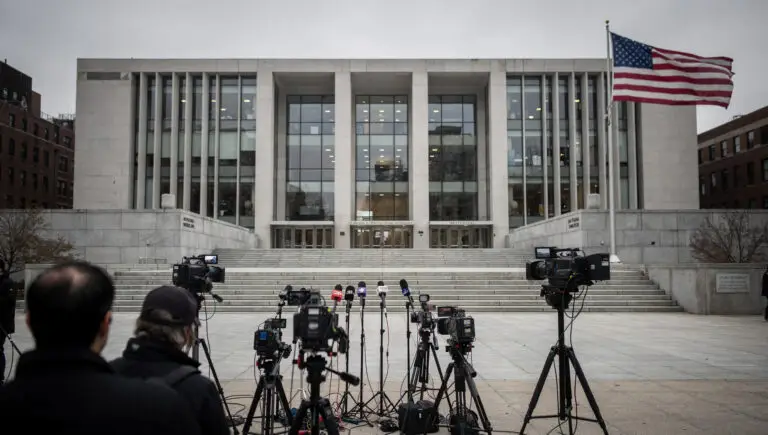Hung Jury Forces Mistrial in Case Against Former New York Governor Aide